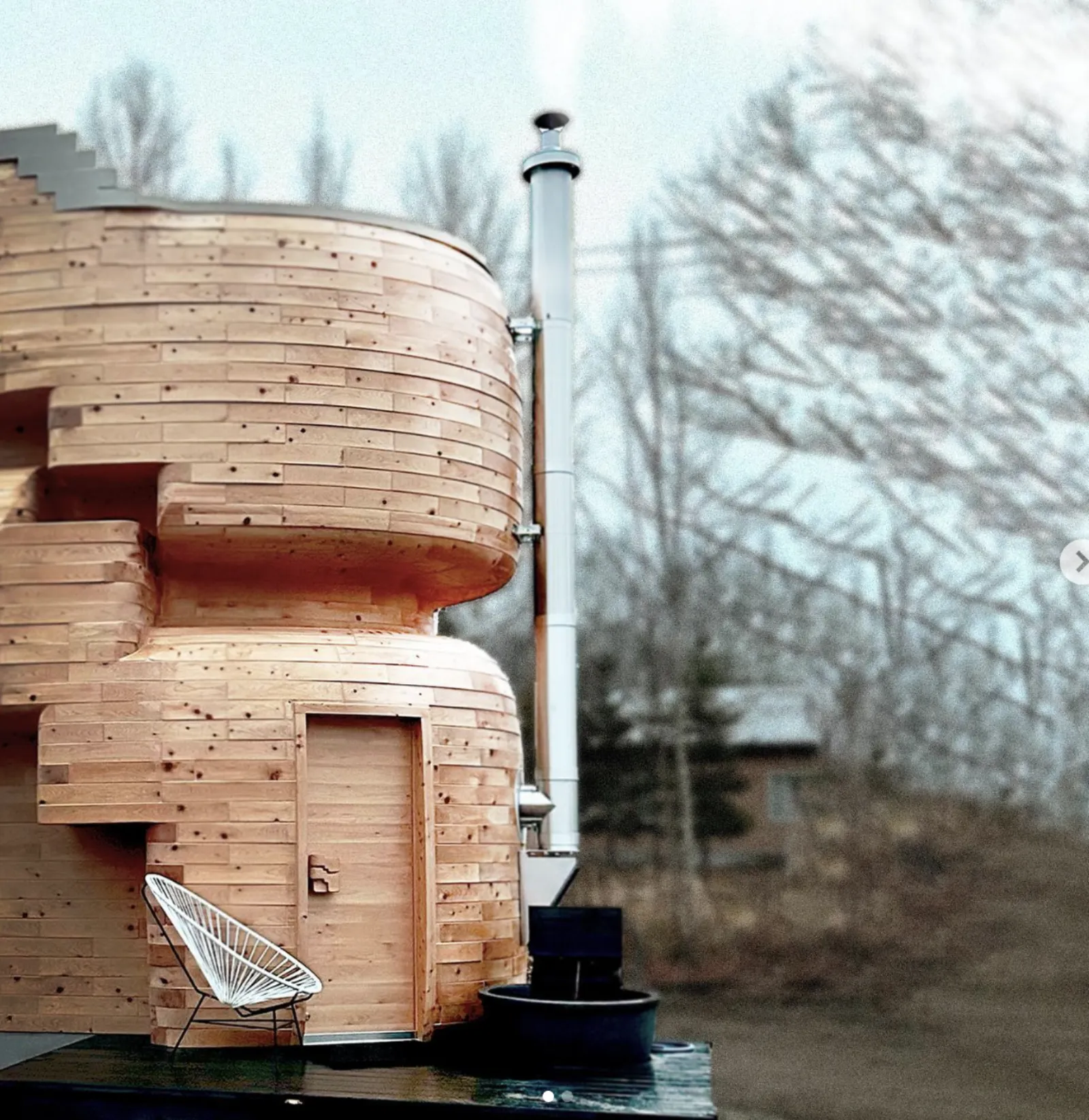 屈斜路サウナクラブ — 屈斜路湖畔のサウナタワー